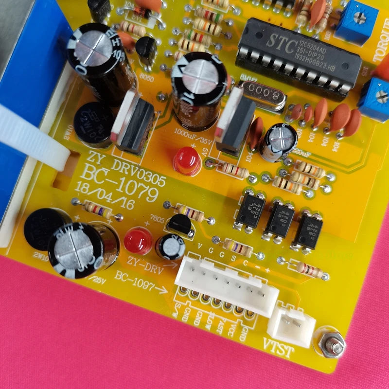ZY DRV3300 ZY DRV0305 Treadmill Motor Controller for KING-I Brothers WL216 & Conlin Power control board driver board mainboard